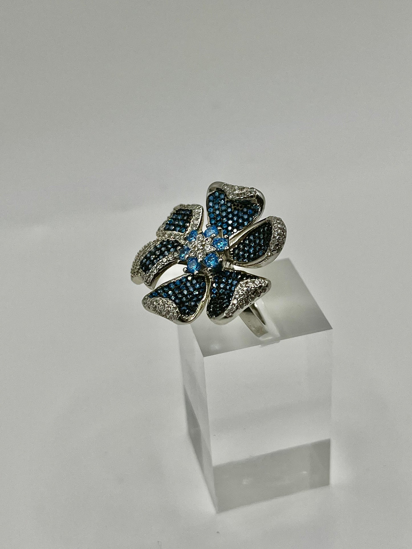 Magic Blue Flower EXTRAS