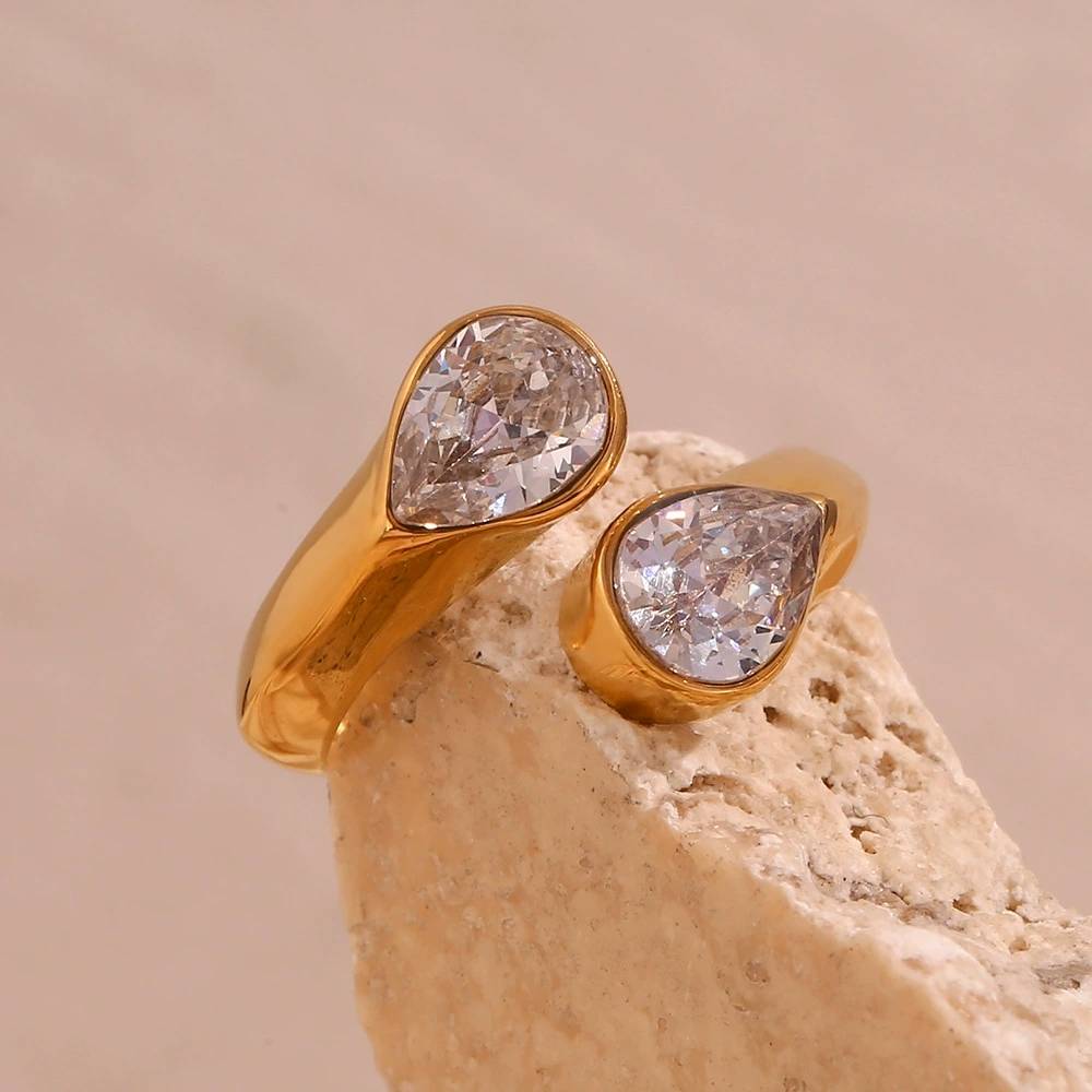 Gold Teardrop