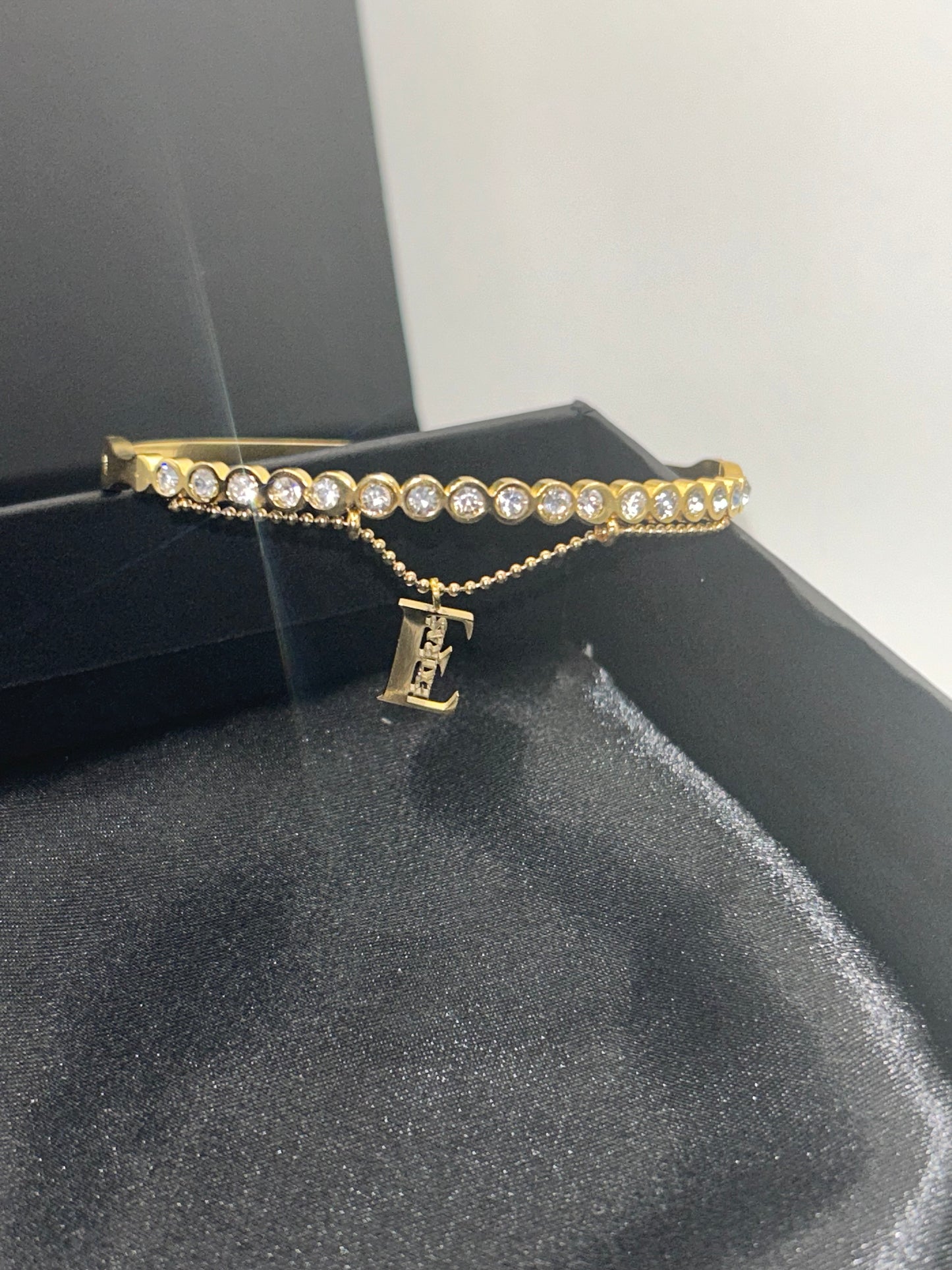 Royal Radiance Bangle
